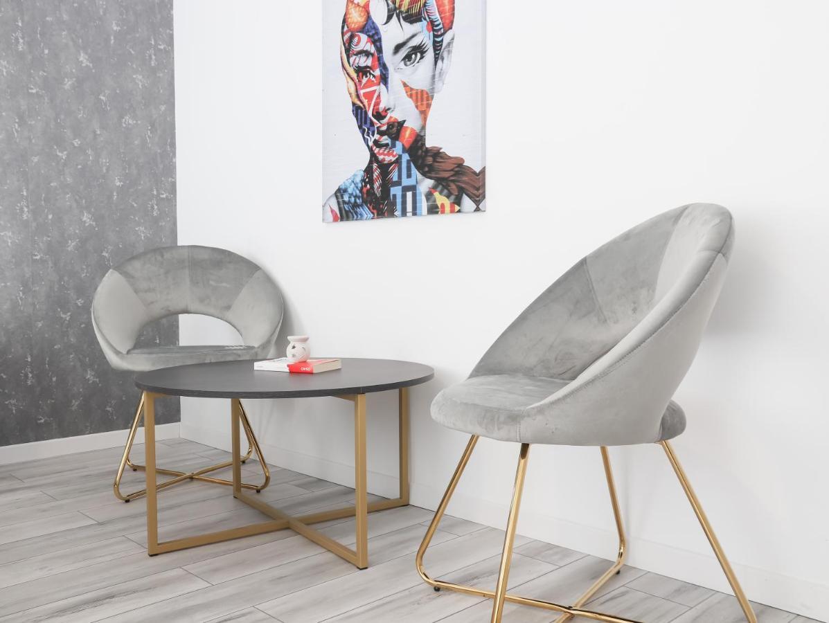 Stars Apartment Brasov Ngoại thất bức ảnh